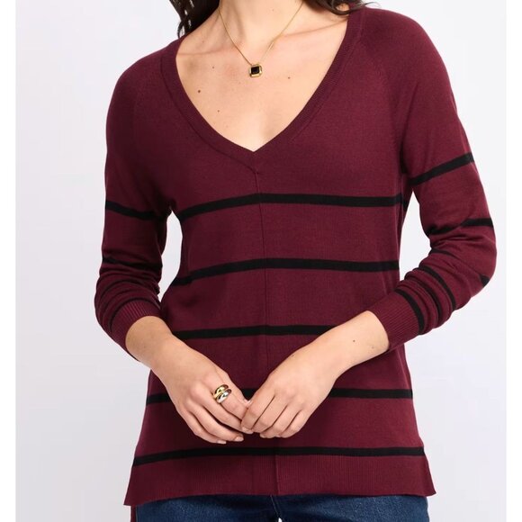 BOBEAU Women's Albus V-Neck Viscose Deep Wine Sweater MEDIUM - Picture 5 of 5